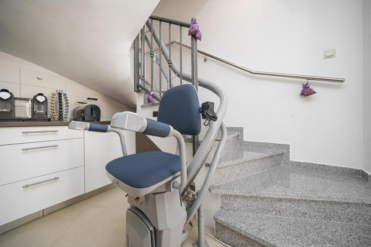 Villa Pia Vodice Esterno foto